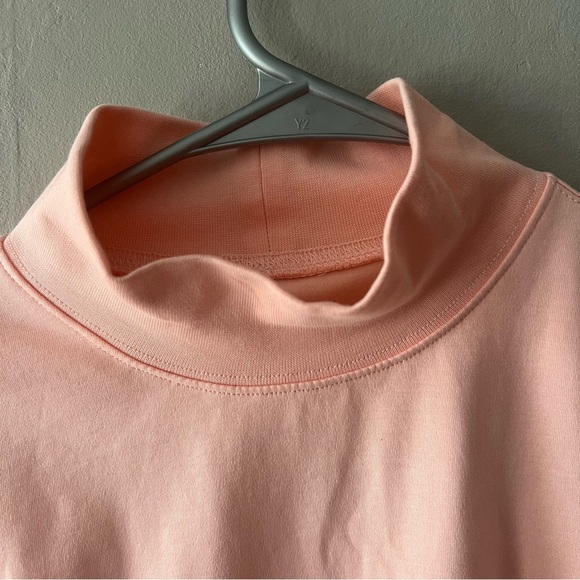 LL Bean Creamy Apricot  Interlock Mock Turtleneck Long Sleeve Size Small - Picture 3 of 6